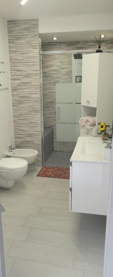Holithªy Molª Bed & Breakfast Mola di Bari Ngoại thất bức ảnh
