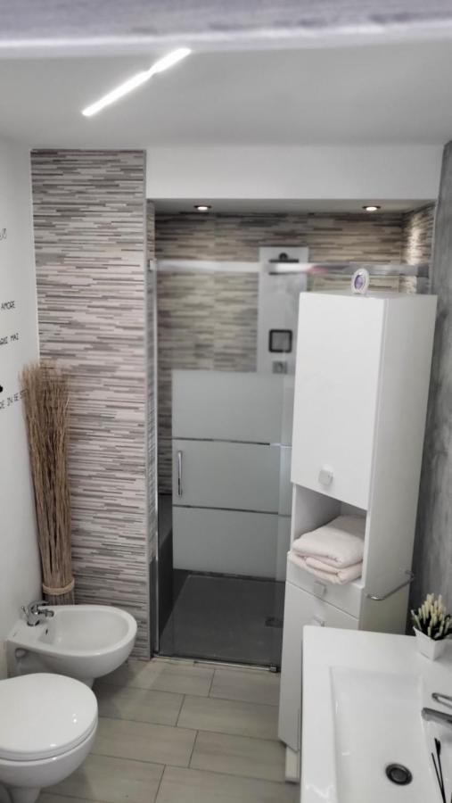 Holithªy Molª Bed & Breakfast Mola di Bari Ngoại thất bức ảnh